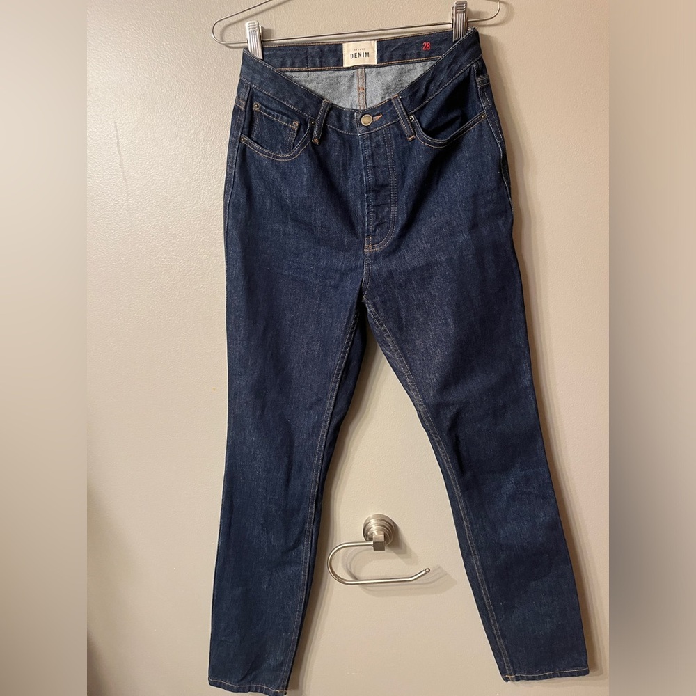 Sezane Brut Sexy jean size 28 dark brut denim. Straight leg, highrise

Worn once